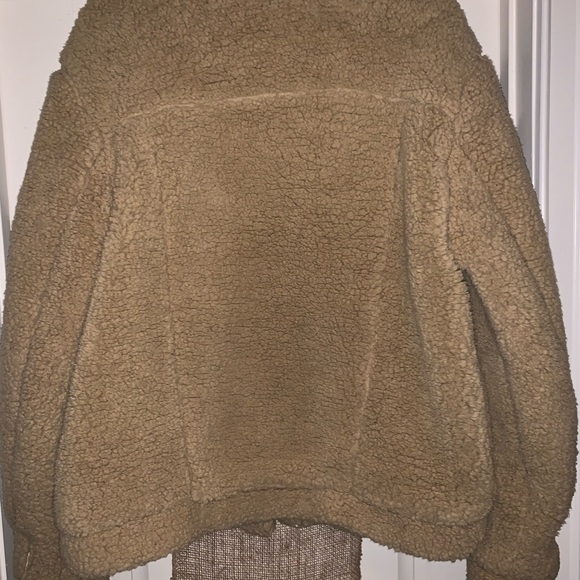 Urban Outfitters Men’s: XL Fur Coat - Picture 6 of 6